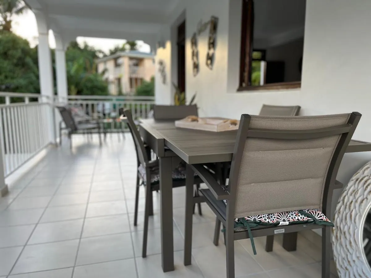 Appartement Manou Le Lamentin 0*,  Martinique